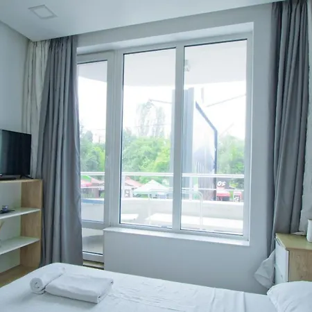 Colonel Dream Apartment
