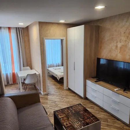 Colonel Dream Apartment